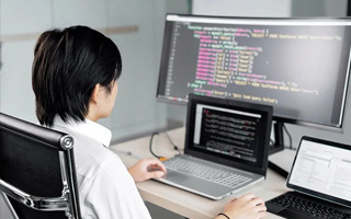 渠县 ,php声明和调用变量的符号是什么？